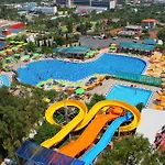 Hotel Aqua Sun Village 4*