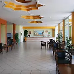 Hotel Aqua Sun Village 4*