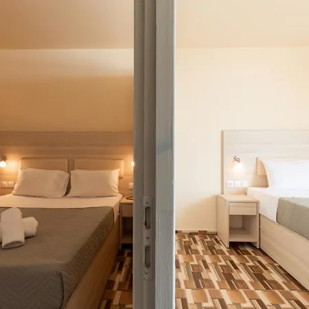 Aqua Sun Village Szálloda Kutulufári