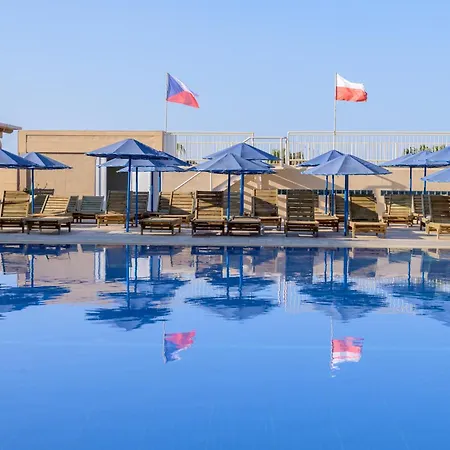 Aqua Sun Village