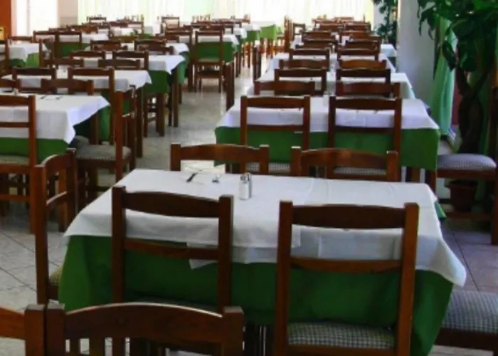 Hotel Aqua Sun Village 4*