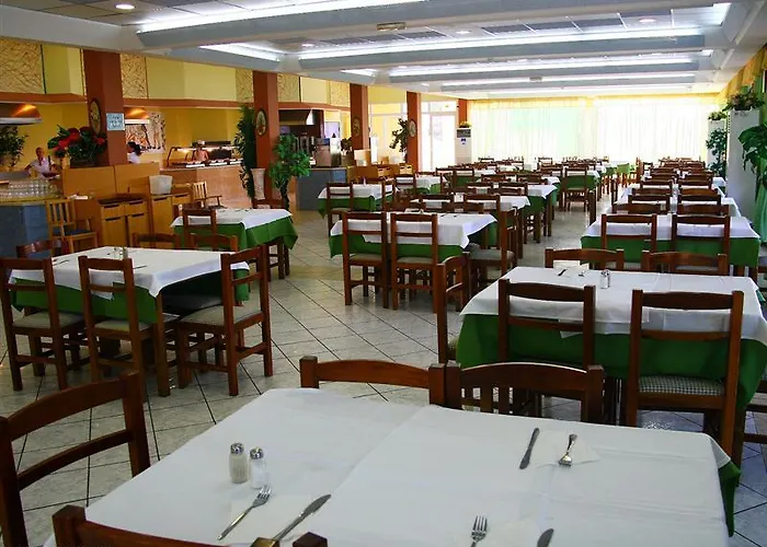 Aqua Sun Village Hotel 4*