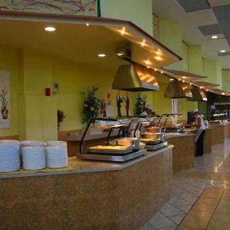 Hotel Aqua Sun Village