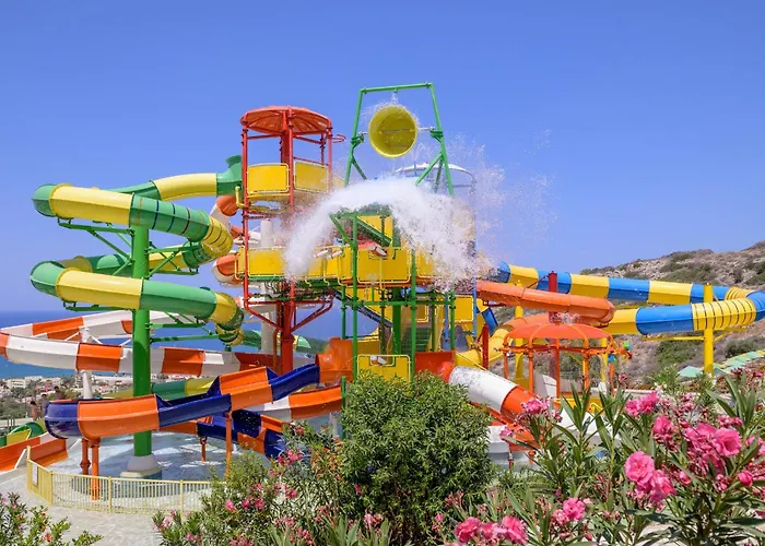 Готель Aqua Sun Village 4*