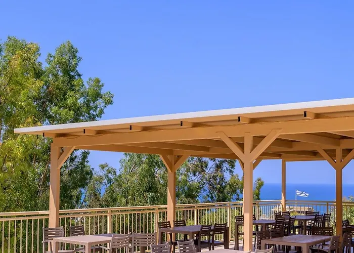 Aqua Sun Village Готель