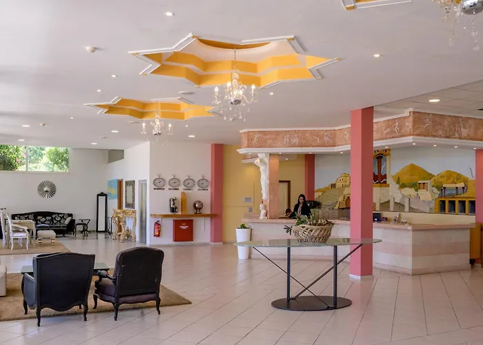 Aqua Sun Village Готель Koutouloufari (Crete)