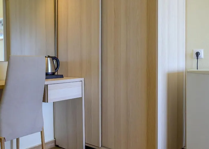 Готель Aqua Sun Village 4*